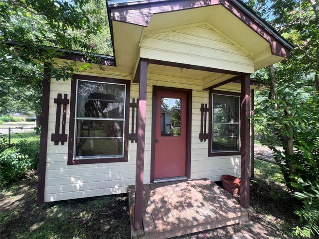 717 N 37th Street, Corsicana, TX 75110