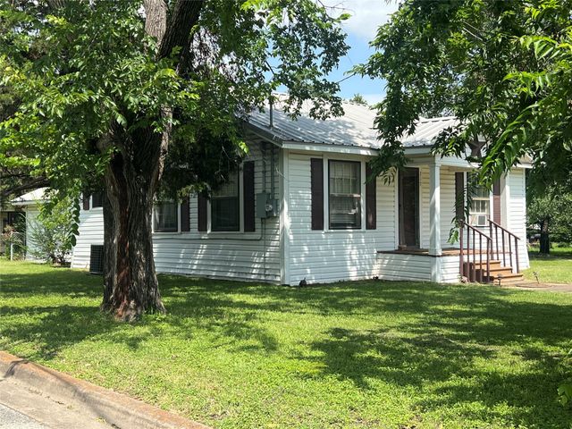 717 N 37th Street, Corsicana, TX 75110