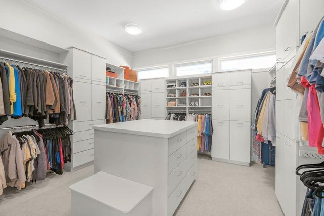 11465 Keystone Court, Hopkins, MN 55305