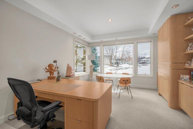 11465 Keystone Court, Hopkins, MN 55305