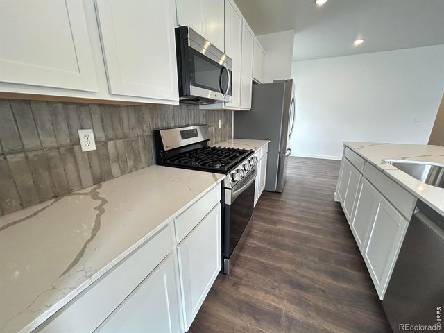 511 85th Ave Ct, Greeley, CO 80634