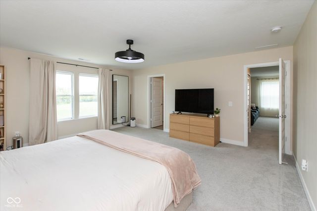 2867 Kramer Drive, Greenwood, IN 46143