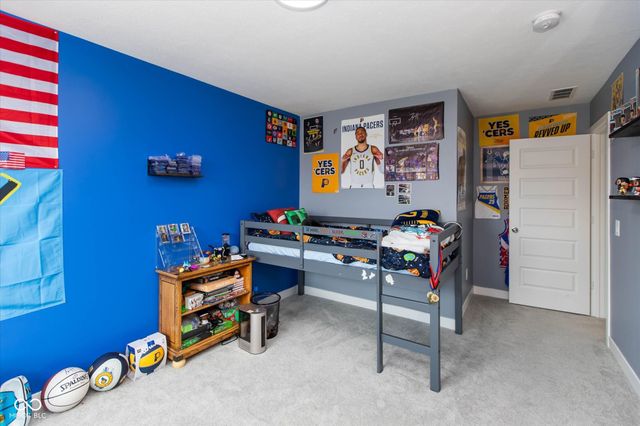 2867 Kramer Drive, Greenwood, IN 46143