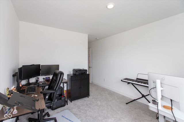 2867 Kramer Drive, Greenwood, IN 46143