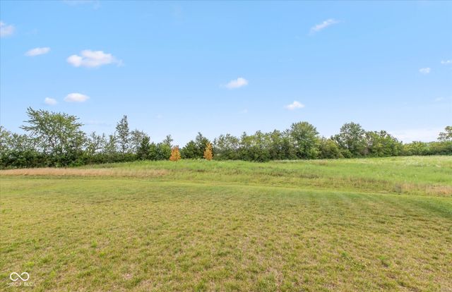 2867 Kramer Drive, Greenwood, IN 46143