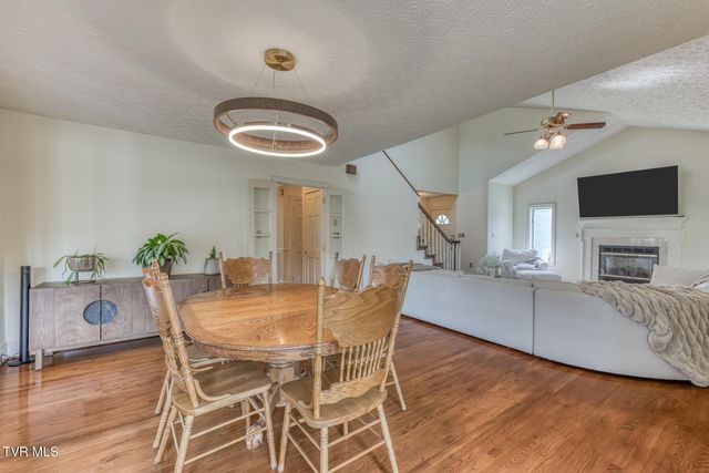 222 Willowbend Court, Kingsport, TN 37660