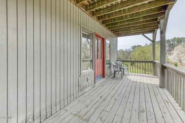 222 Willowbend Court, Kingsport, TN 37660