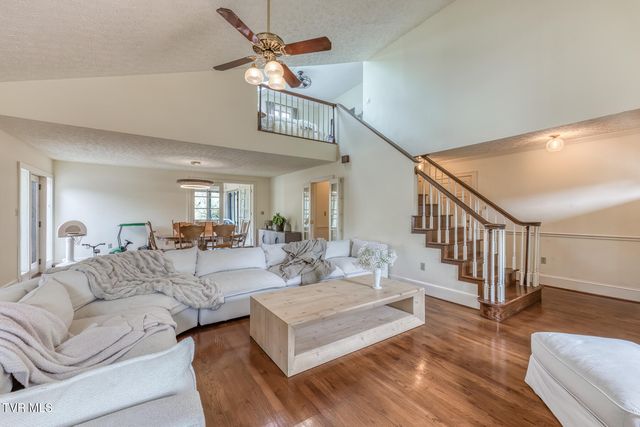 222 Willowbend Court, Kingsport, TN 37660