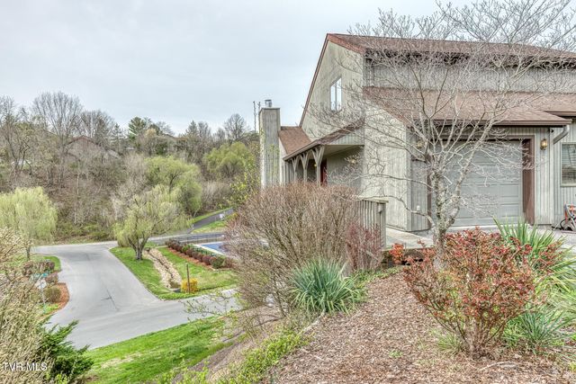 222 Willowbend Court, Kingsport, TN 37660