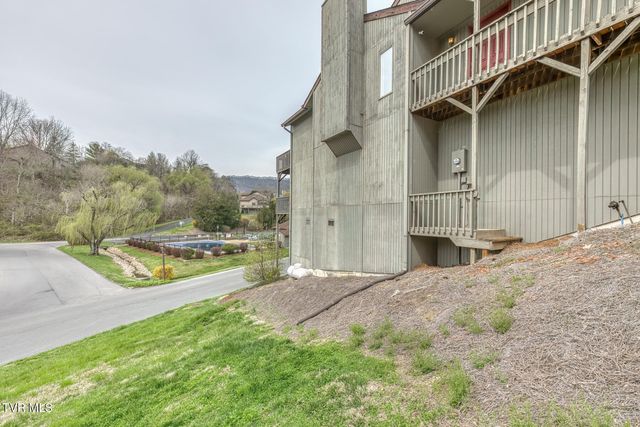 222 Willowbend Court, Kingsport, TN 37660