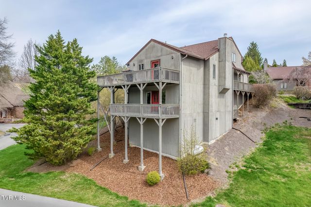 222 Willowbend Court, Kingsport, TN 37660