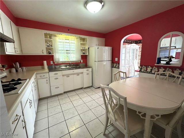 609 Syme Street, Masury, OH 44438