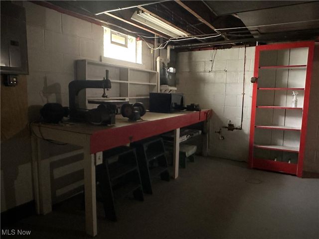 609 Syme Street, Masury, OH 44438