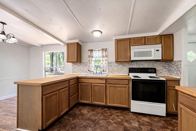 2414 NW 121ST AVENUE, Gainesville, FL 32609