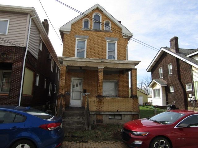 1306 Brinton Ave, Braddock, PA 15104