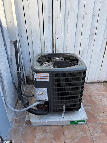 11789 SW 18th St 4-30, Miami, FL 33175