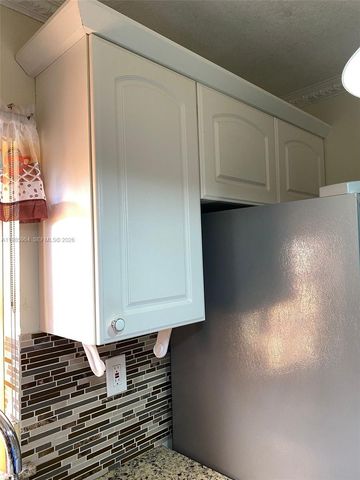 11789 SW 18th St 4-30, Miami, FL 33175