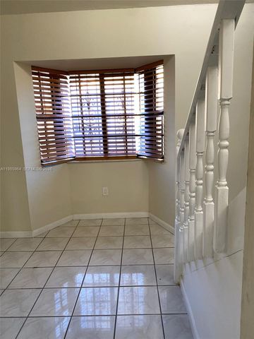 11789 SW 18th St 4-30, Miami, FL 33175