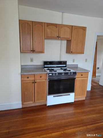 35 Denison Avenue, New London, CT 06320