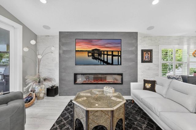 907 BROOKRIDGE LANE, Ormond Beach, FL 32174