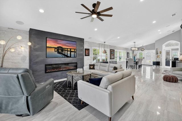 907 BROOKRIDGE LANE, Ormond Beach, FL 32174