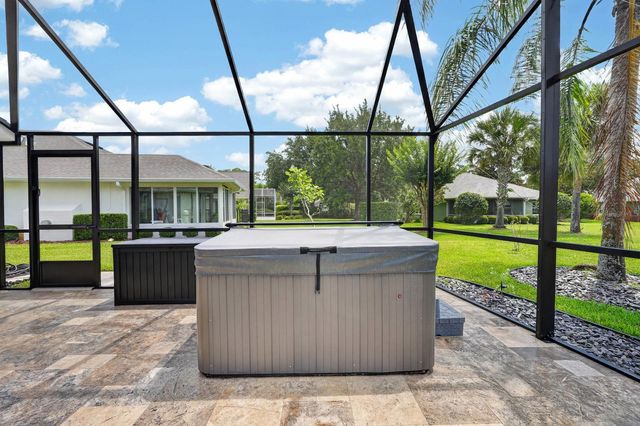 907 BROOKRIDGE LANE, Ormond Beach, FL 32174