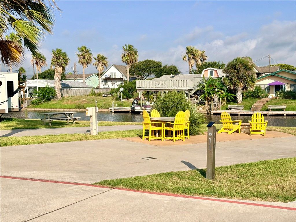 101 Caribbean Dr 11, Corpus Christi, TX 78418 — photo 3
