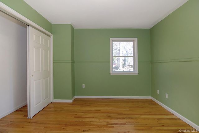 4 Manor Place, White Plains, NY 10605