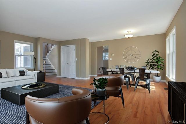 4 Manor Place, White Plains, NY 10605
