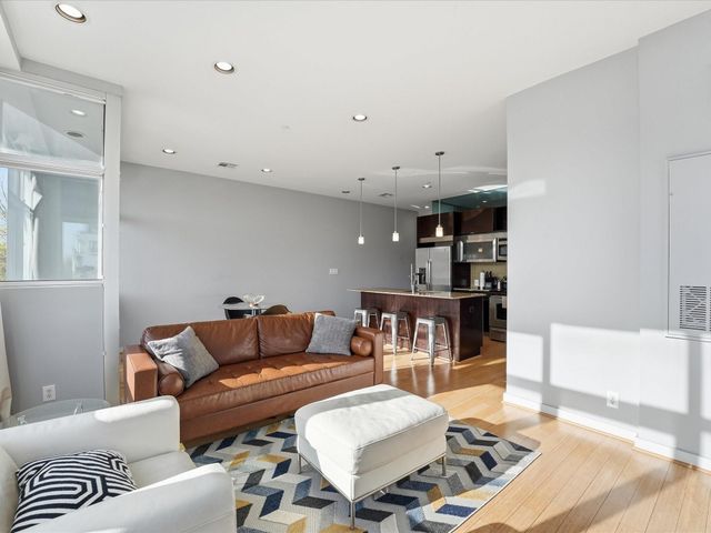 1406 Columbus Street 206, Houston, TX 77019