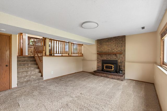 15264 92nd Place N, Maple Grove, MN 55369