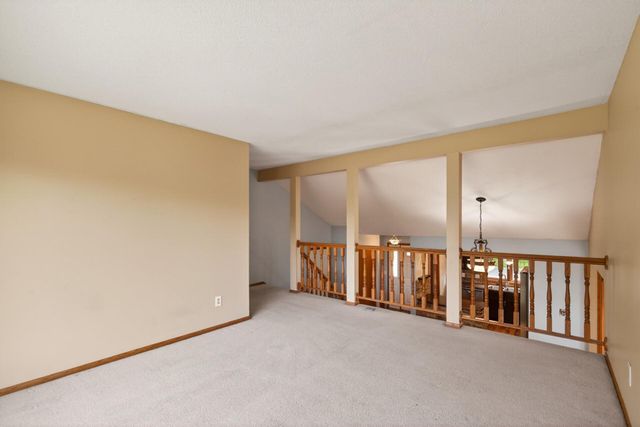 15264 92nd Place N, Maple Grove, MN 55369