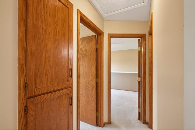 15264 92nd Place N, Maple Grove, MN 55369