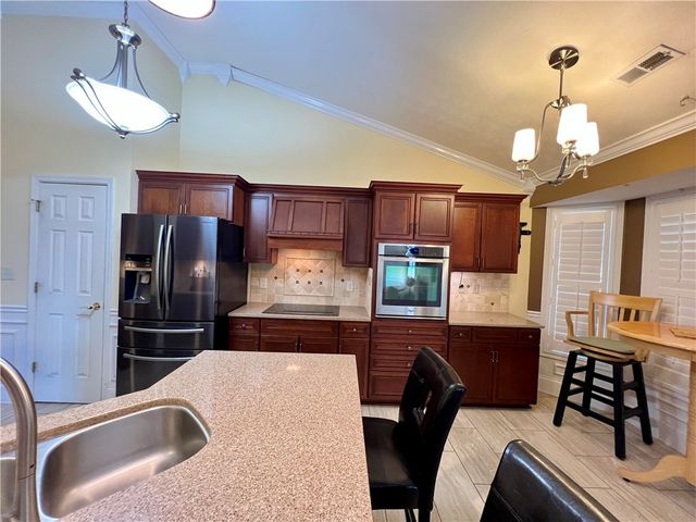 6416 Churchill Downs Place, Huber Heights, OH 45424