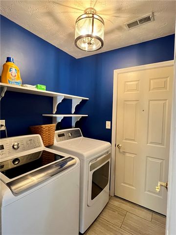 6416 Churchill Downs Place, Huber Heights, OH 45424