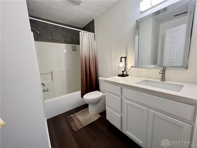 6416 Churchill Downs Place, Huber Heights, OH 45424