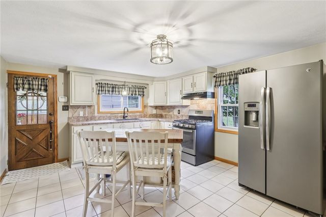 1426 Eastbrook Road, New Castle, PA 16101