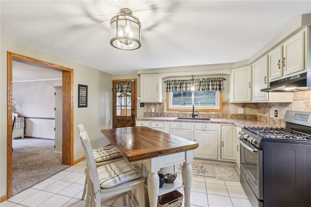 1426 Eastbrook Road, New Castle, PA 16101