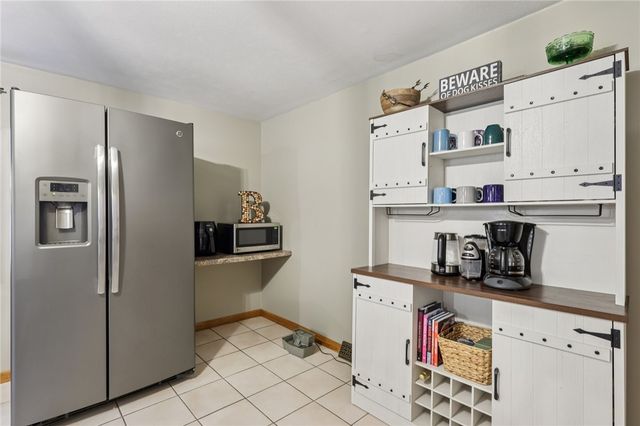 1426 Eastbrook Road, New Castle, PA 16101