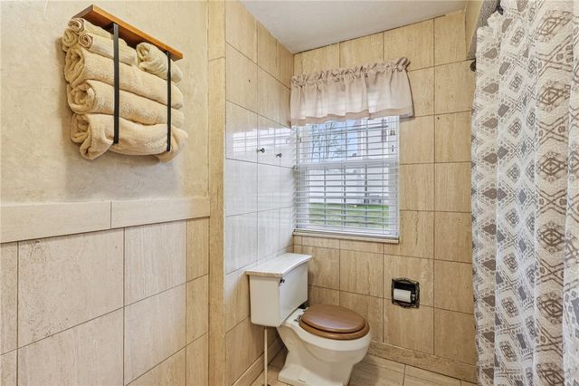 1426 Eastbrook Road, New Castle, PA 16101