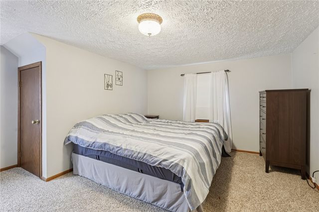 1426 Eastbrook Road, New Castle, PA 16101