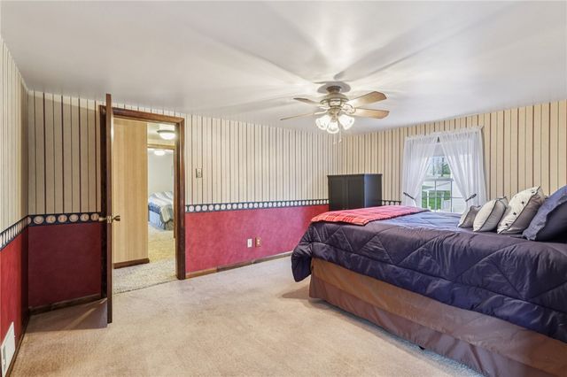 1426 Eastbrook Road, New Castle, PA 16101