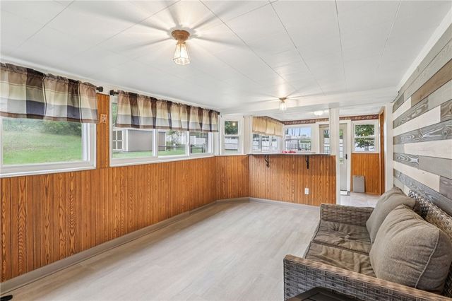 1426 Eastbrook Road, New Castle, PA 16101