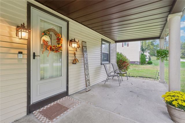 1426 Eastbrook Road, New Castle, PA 16101