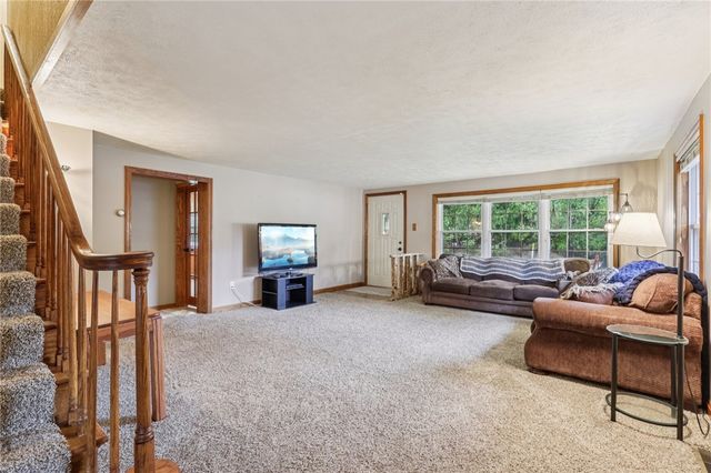 1426 Eastbrook Road, New Castle, PA 16101