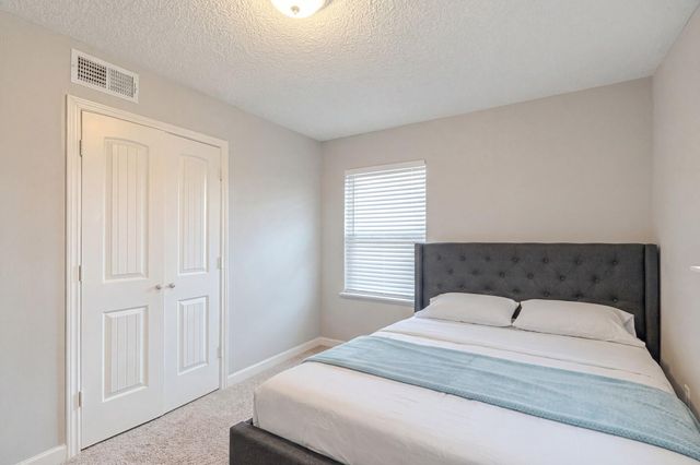 5637 Wood Creek Way, Houston, TX 77017