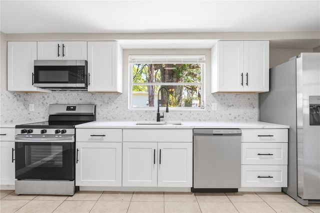 4941 AMHERST COURT, New Port Richey, FL 34652