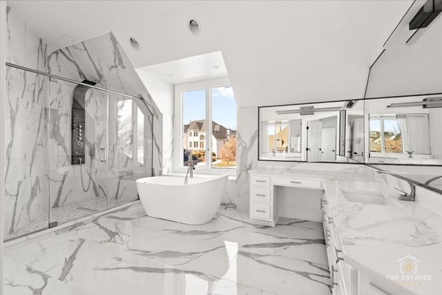 10639 Misty Hill Road, Orland Park, IL 60462