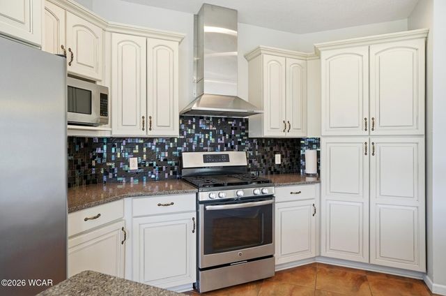 461 Riverbend Drive, Bluffton, OH 45817