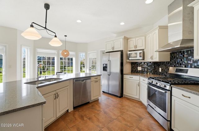 461 Riverbend Drive, Bluffton, OH 45817